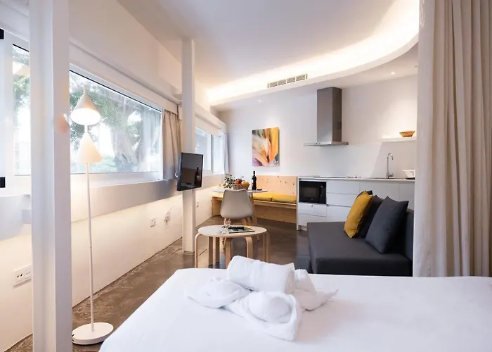Home2book Casablanca Teresitas 公寓 *